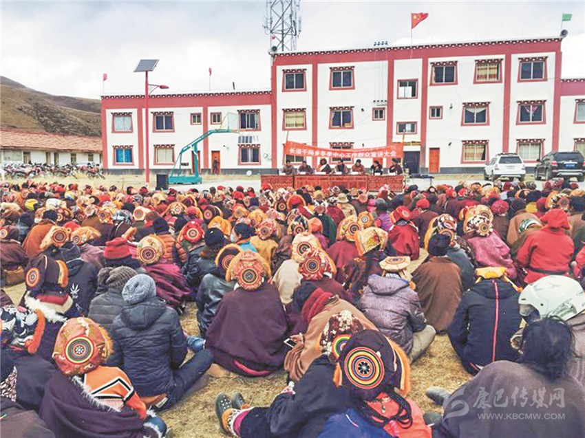 石渠縣開展“千人大下鄉(xiāng)” 、“千人大宣講”、“千人大走訪”活動(dòng)掠影